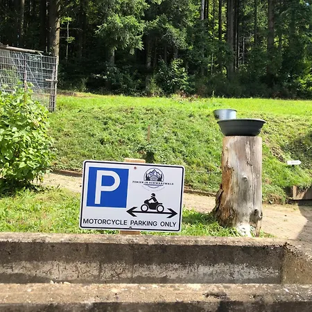 בית הארחה Ferien Im Schwarzwald פריאמט